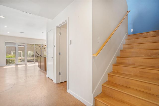 3936 SILVER Avenue SE, Albuquerque, NM 87108