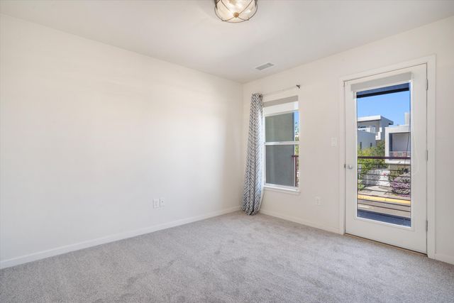 3936 SILVER Avenue SE, Albuquerque, NM 87108