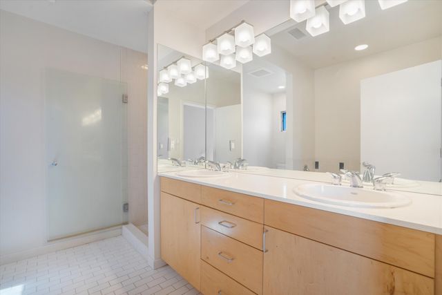 3936 SILVER Avenue SE, Albuquerque, NM 87108