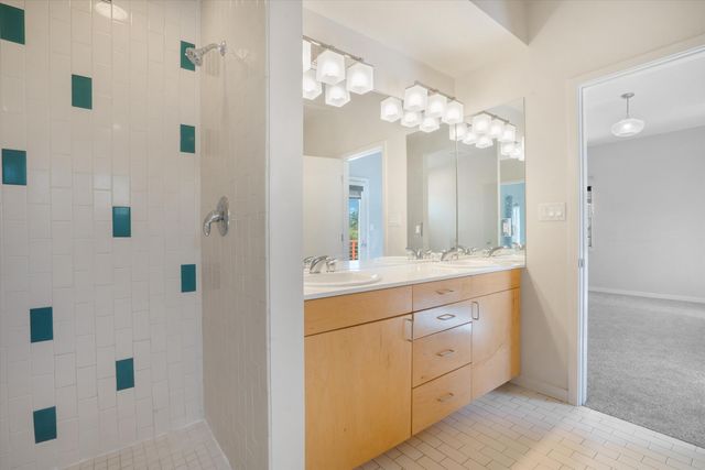 3936 SILVER Avenue SE, Albuquerque, NM 87108