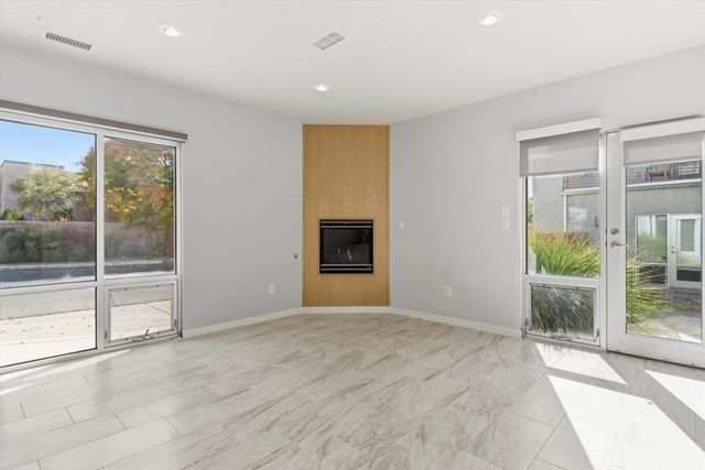 3936 SILVER Avenue SE, Albuquerque, NM 87108