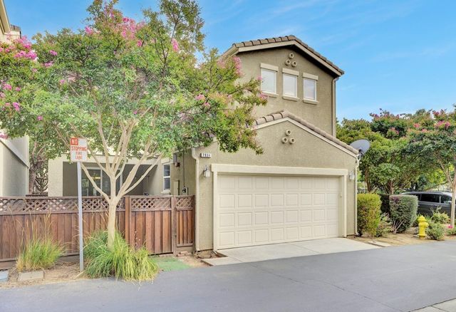 7934 Spanish Oak Circle, Gilroy, CA 95020