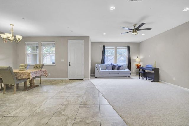 7934 Spanish Oak Circle, Gilroy, CA 95020