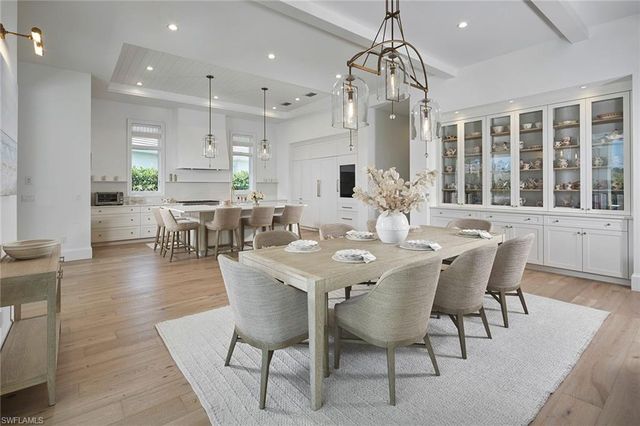16764 Enclave CIR, Naples, FL 34110