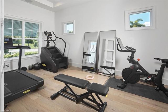 16764 Enclave CIR, Naples, FL 34110