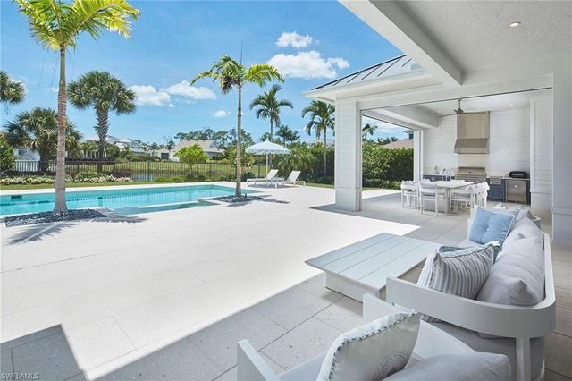16764 Enclave CIR, Naples, FL 34110