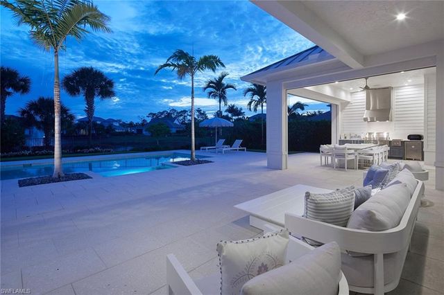 16764 Enclave CIR, Naples, FL 34110