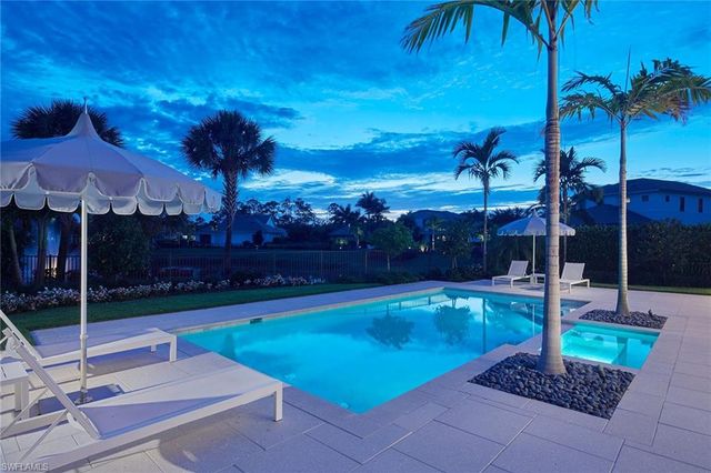 16764 Enclave CIR, Naples, FL 34110
