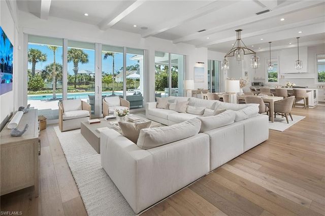 16764 Enclave CIR, Naples, FL 34110