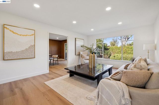4895 Mildred Dr, Fremont, CA 94536