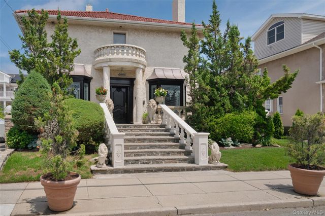 176 Beach 143rd Street, Neponsit, NY 11694