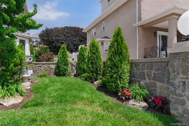 176 Beach 143rd Street, Neponsit, NY 11694