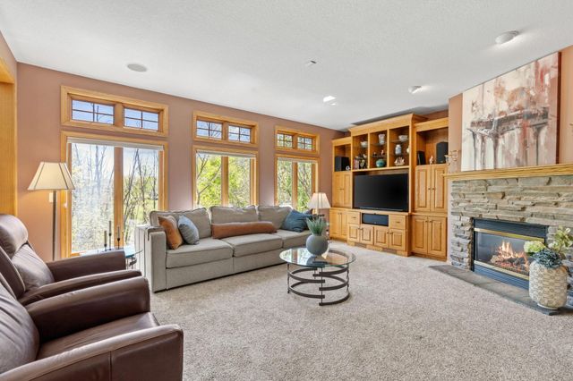 2306 Iverson Court, Lino Lakes, MN 55038