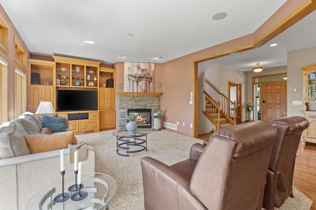 2306 Iverson Court, Lino Lakes, MN 55038