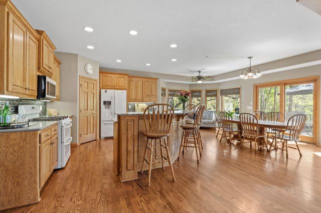 2306 Iverson Court, Lino Lakes, MN 55038