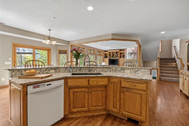 2306 Iverson Court, Lino Lakes, MN 55038