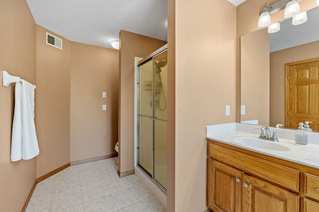 2306 Iverson Court, Lino Lakes, MN 55038