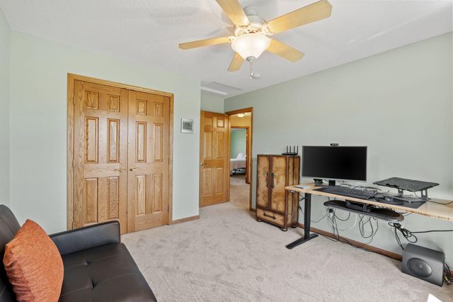 2306 Iverson Court, Lino Lakes, MN 55038