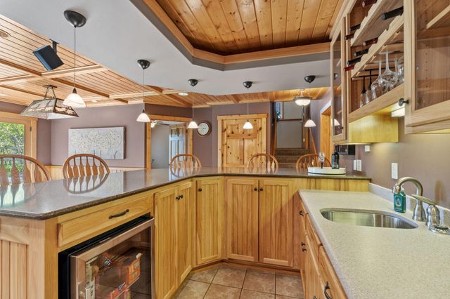 2306 Iverson Court, Lino Lakes, MN 55038