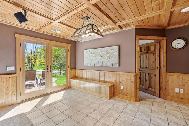 2306 Iverson Court, Lino Lakes, MN 55038