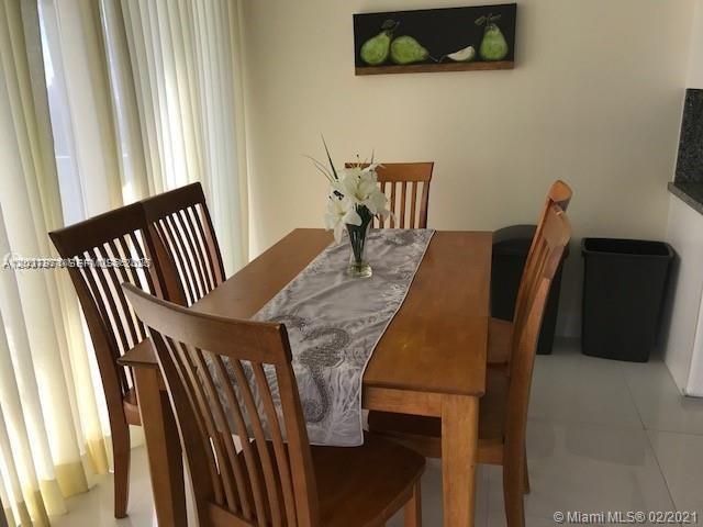 19707 Turnberry Way 23F, Aventura, FL 33180