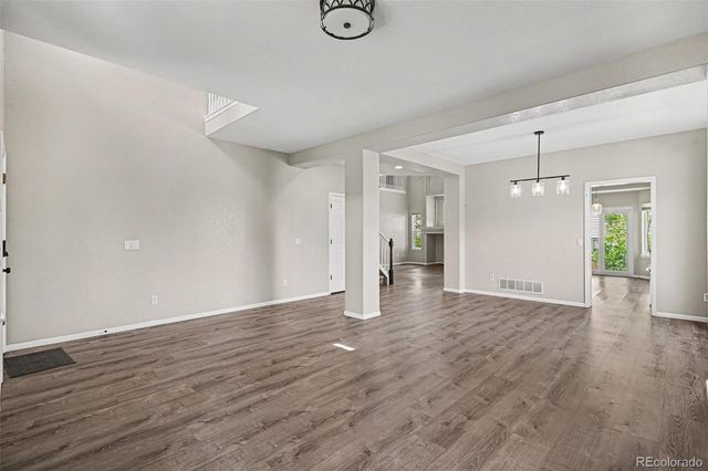 6019 S Ukraine Circle, Aurora, CO 80015