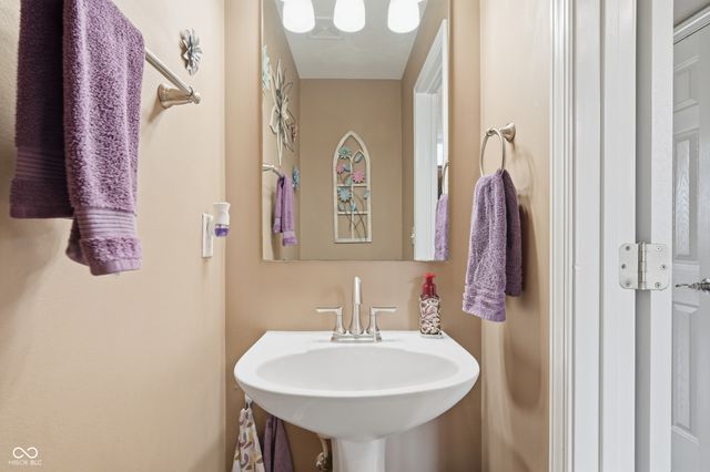 3155 Woodhaven Way, Bargersville, IN 46106