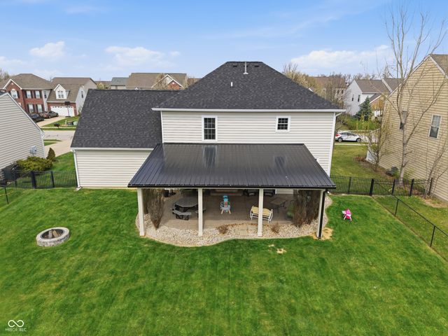 3155 Woodhaven Way, Bargersville, IN 46106