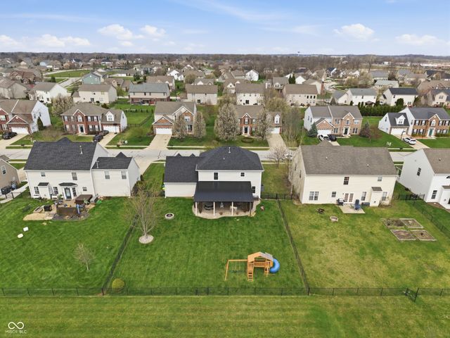 3155 Woodhaven Way, Bargersville, IN 46106