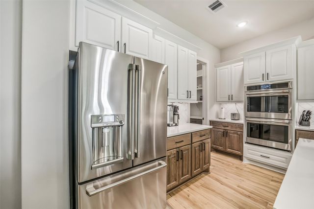 26073 Crown Ranch Boulevard, Montgomery, TX 77316