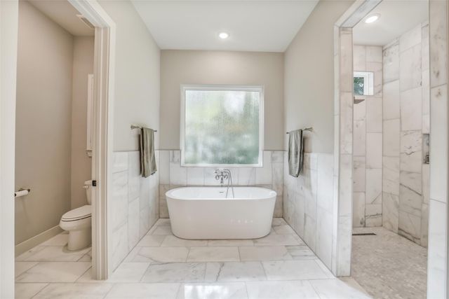 26073 Crown Ranch Boulevard, Montgomery, TX 77316