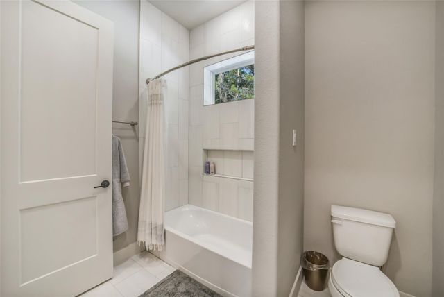 26073 Crown Ranch Boulevard, Montgomery, TX 77316