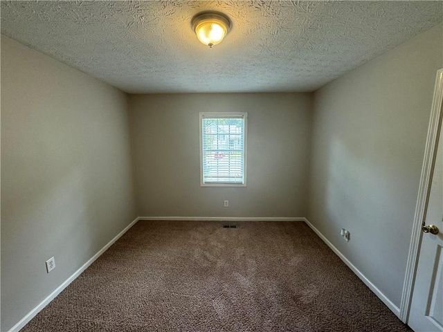 194 Spring Leaf Drive, Dallas, GA 30157