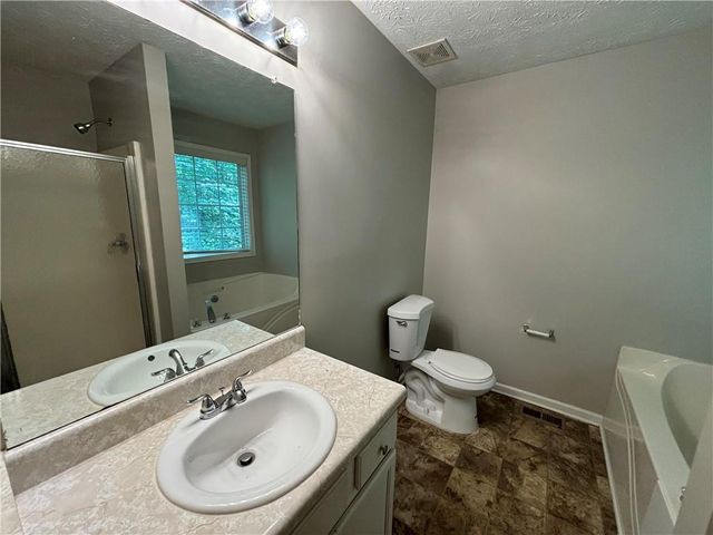 194 Spring Leaf Drive, Dallas, GA 30157