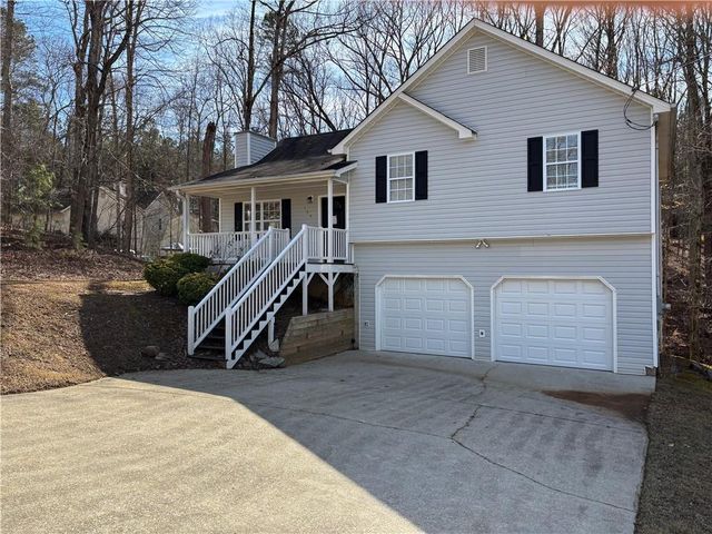 194 Spring Leaf Drive, Dallas, GA 30157