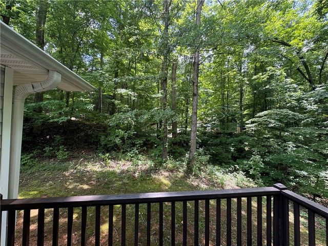 194 Spring Leaf Drive, Dallas, GA 30157