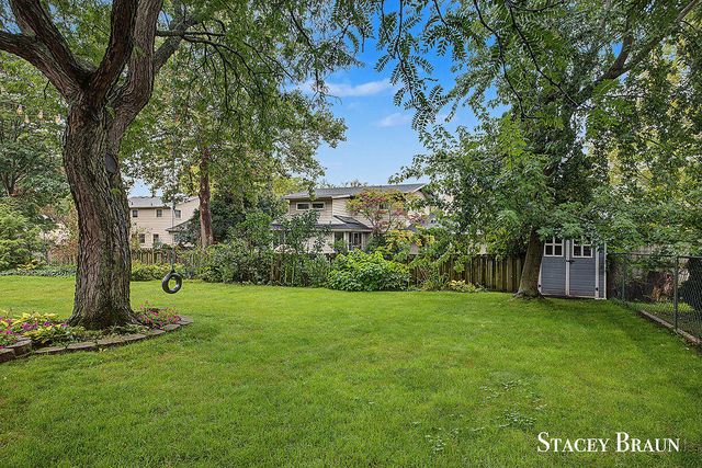 2165 SE Shawnee Drive, Grand Rapids, MI 49506
