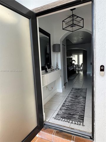 18161 SW 142nd Pl, Miami, FL 33177