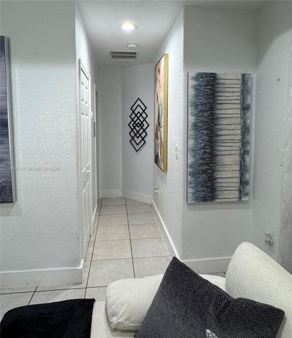 18161 SW 142nd Pl, Miami, FL 33177