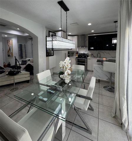 18161 SW 142nd Pl, Miami, FL 33177