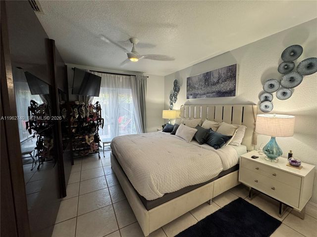 18161 SW 142nd Pl, Miami, FL 33177