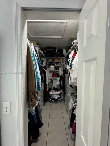 18161 SW 142nd Pl, Miami, FL 33177