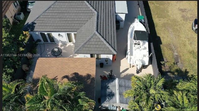 18161 SW 142nd Pl, Miami, FL 33177