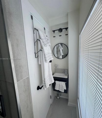 18161 SW 142nd Pl, Miami, FL 33177