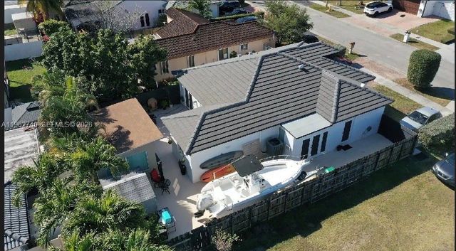 18161 SW 142nd Pl, Miami, FL 33177