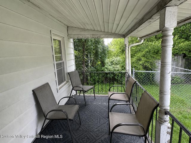 16 Esopus Avenue, Kingston, NY 12401