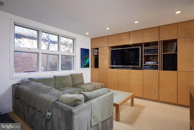 4527 Q PL NW, Washington, DC 20007