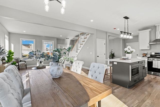 143 Meeson St, Fall River, MA 02724