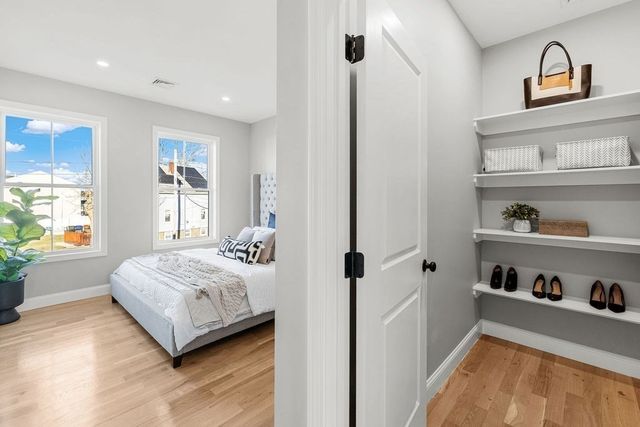 143 Meeson St, Fall River, MA 02724