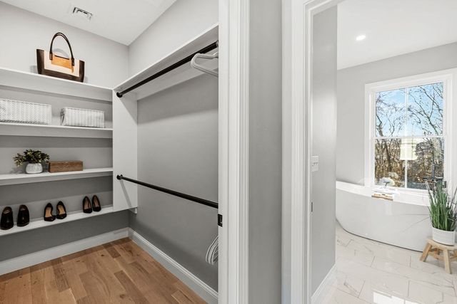 143 Meeson St, Fall River, MA 02724